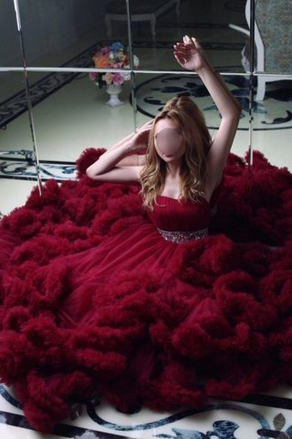 Огонек: проститутки индивидуалки в Омске