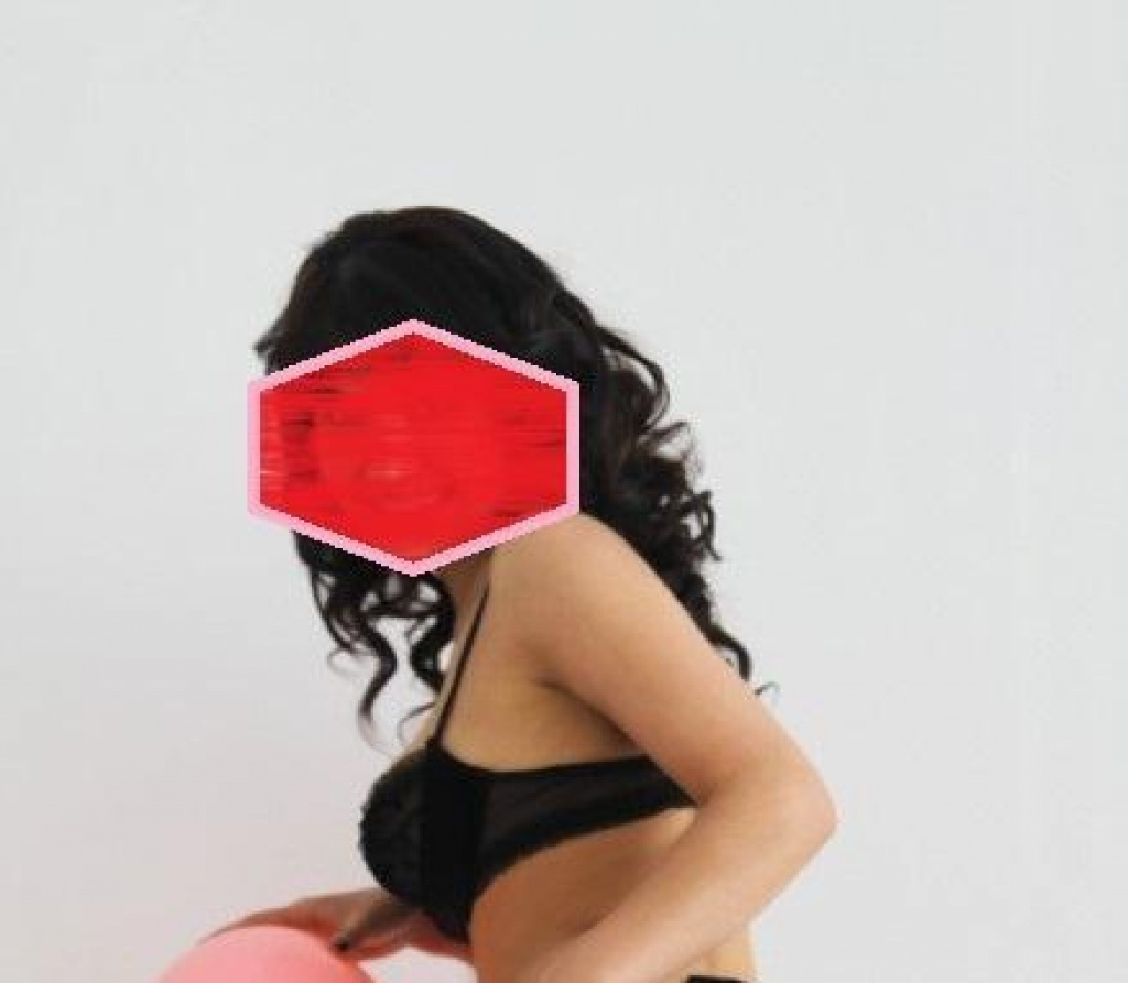 Алия: проститутки индивидуалки в Омске