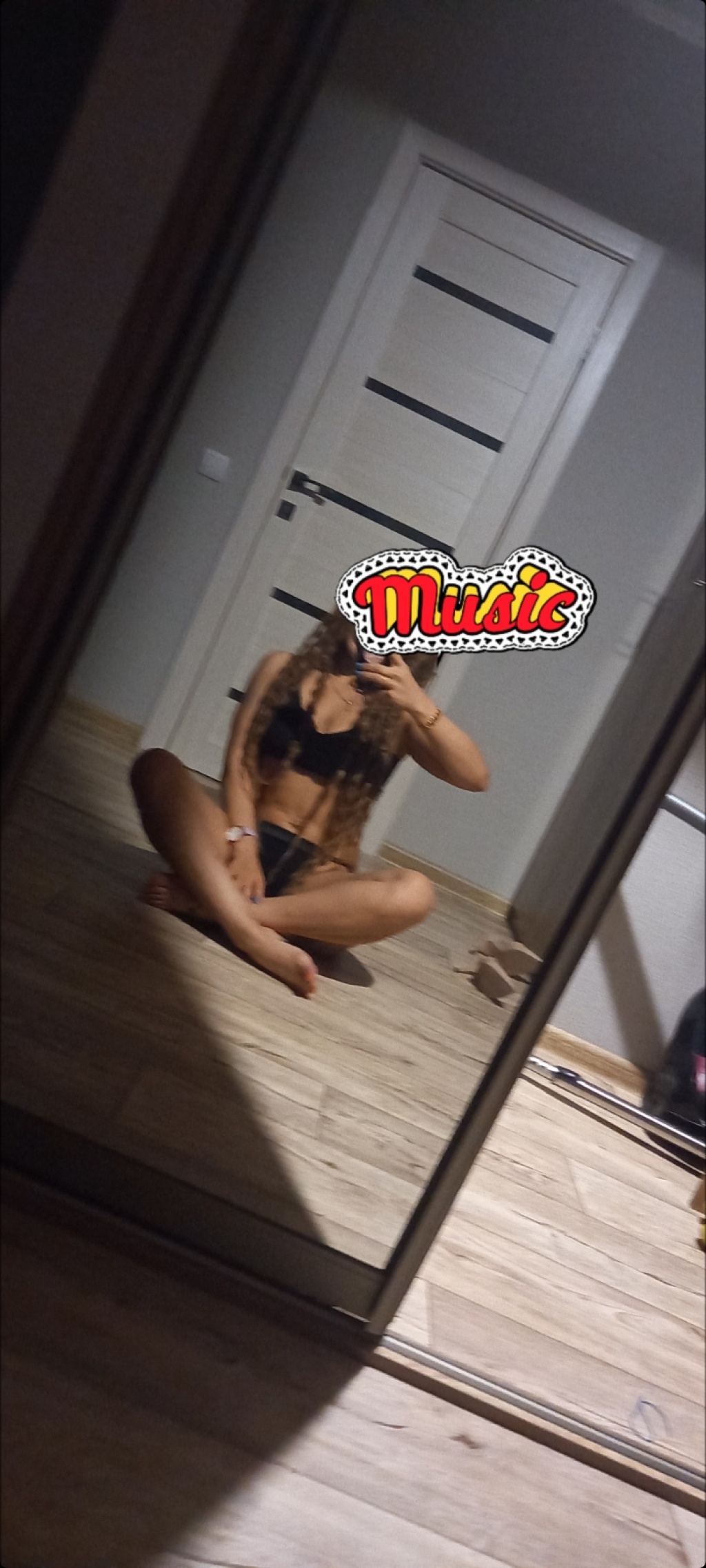 Карина : проститутки индивидуалки в Омске