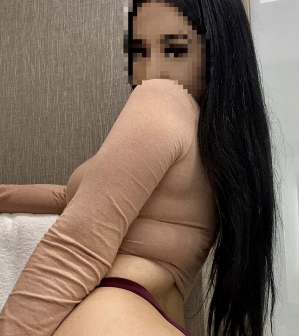 Олечка : проститутки индивидуалки в Омске