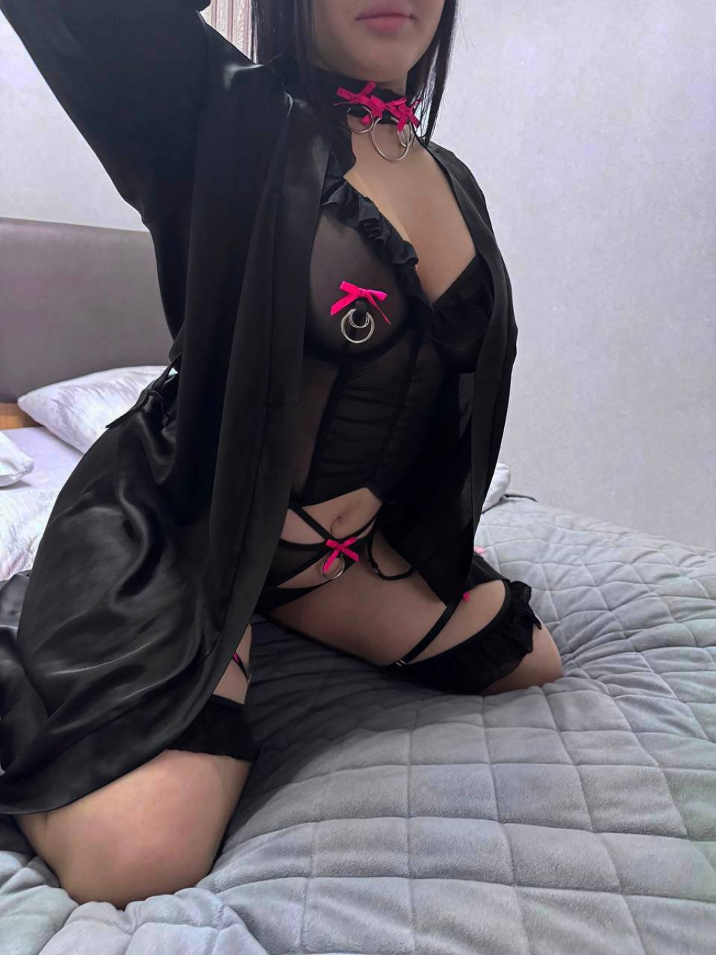 Анечка : проститутки индивидуалки в Омске