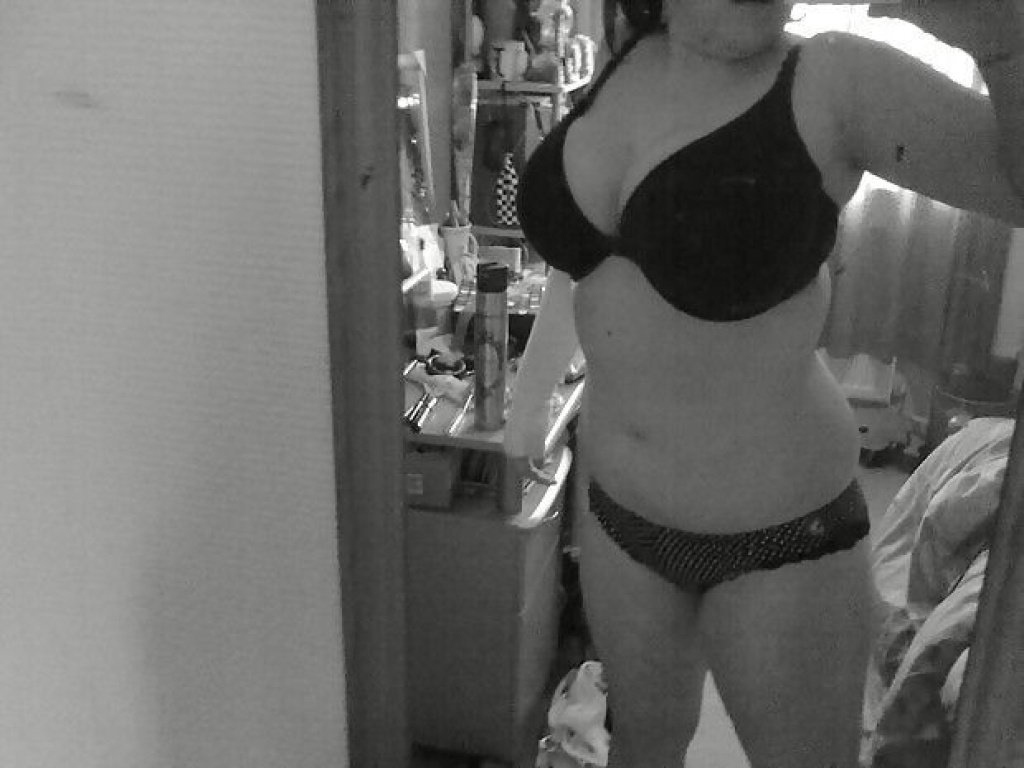 Вики: проститутки индивидуалки в Омске