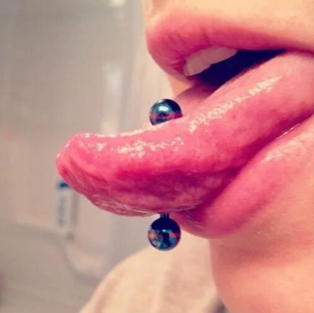 Кира ВЫЕЗДА НЕТ : проститутки индивидуалки в Омске