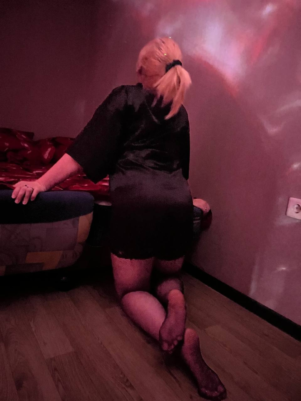 Света: проститутки индивидуалки в Омске