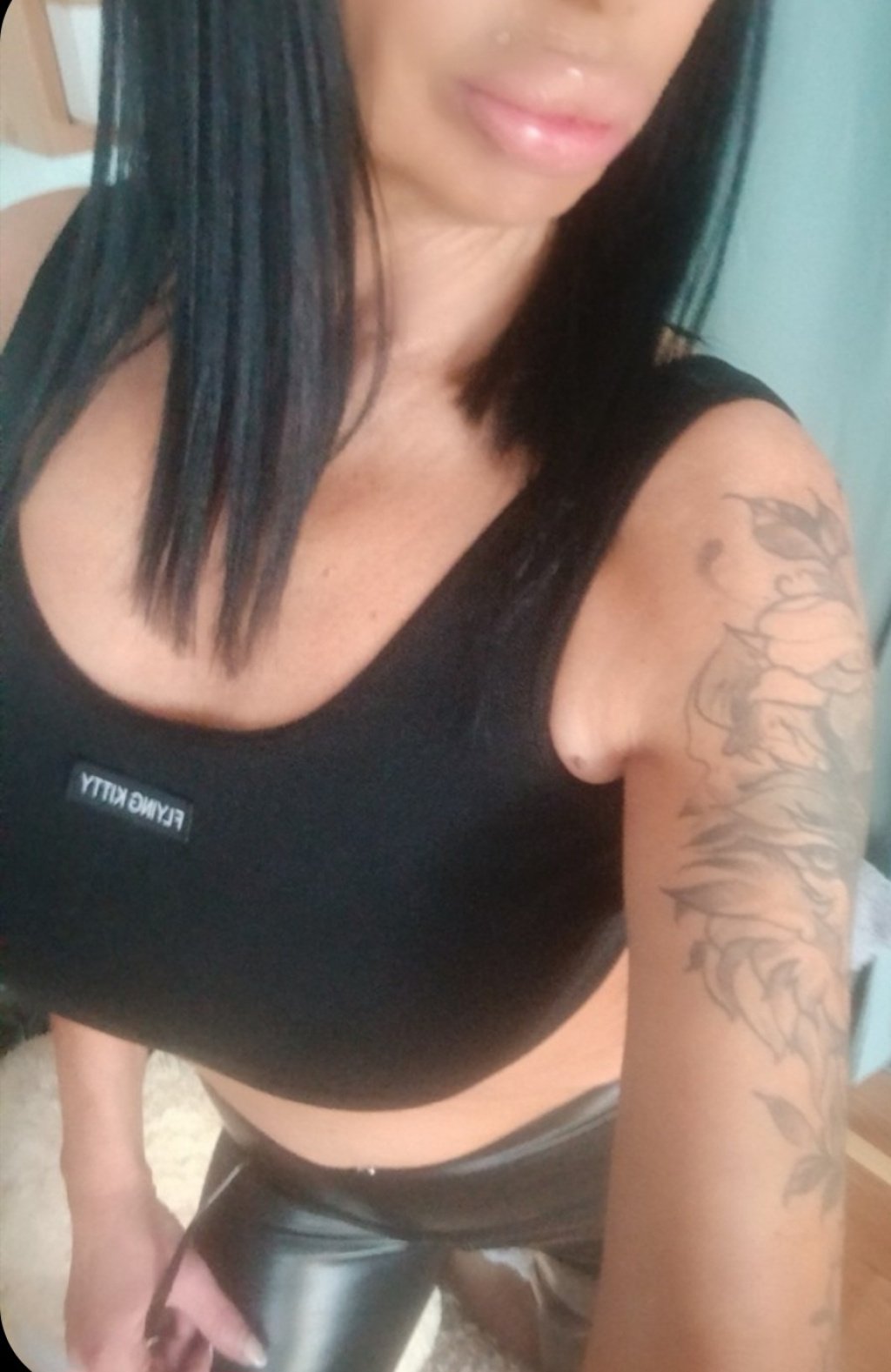 Оксана: проститутки индивидуалки в Омске