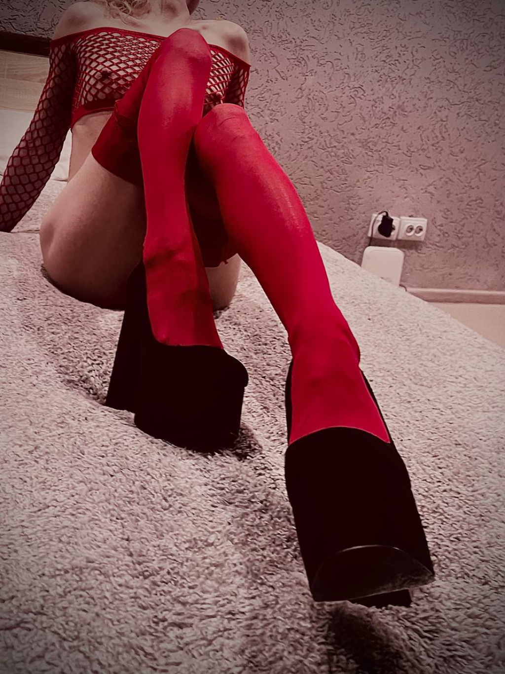 Света: проститутки индивидуалки в Омске