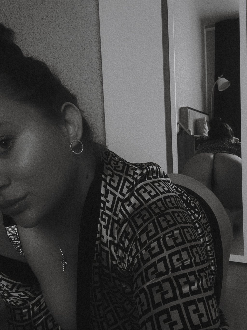 Элина: проститутки индивидуалки в Омске