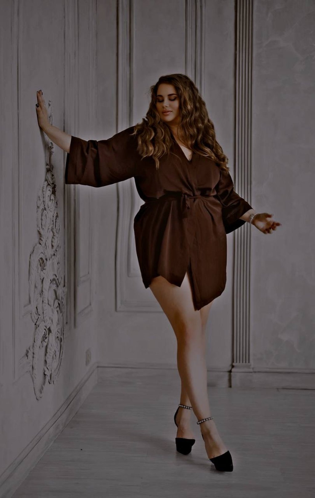 Элина: проститутки индивидуалки в Омске