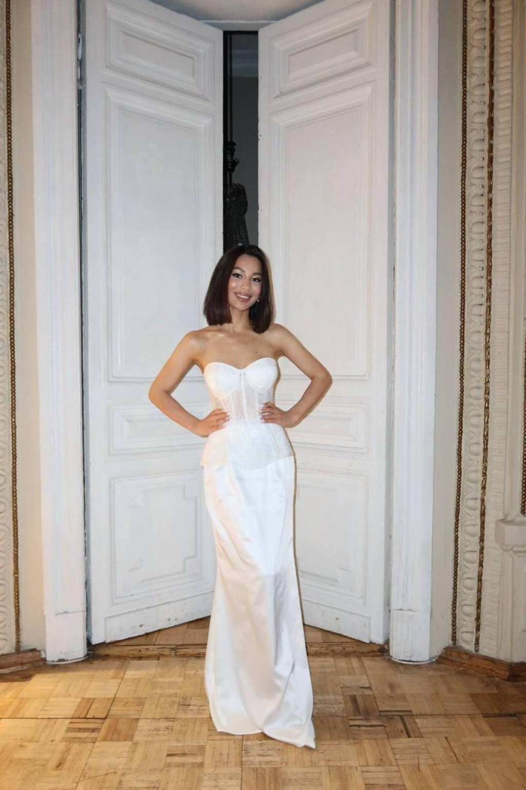 Алисаесть шпагат: проститутки индивидуалки в Омске