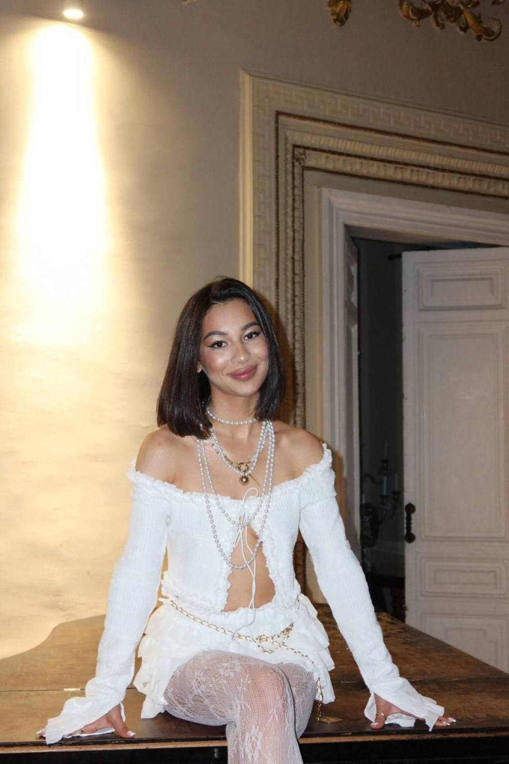 Алисаесть шпагат: проститутки индивидуалки в Омске